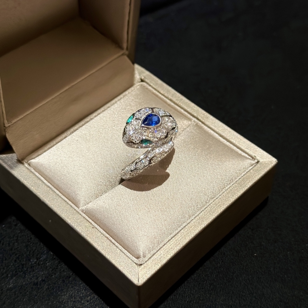 Snake Ring - Picture 4 of 9